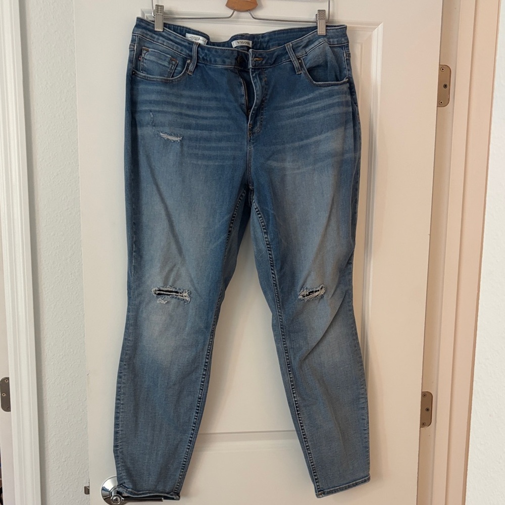 Vigoss Women's Distressed Blue Skinny Jeans